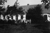 Lassen Children in their Yard at Bjørnekær